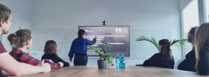 KMI-Team bei der Arbeit